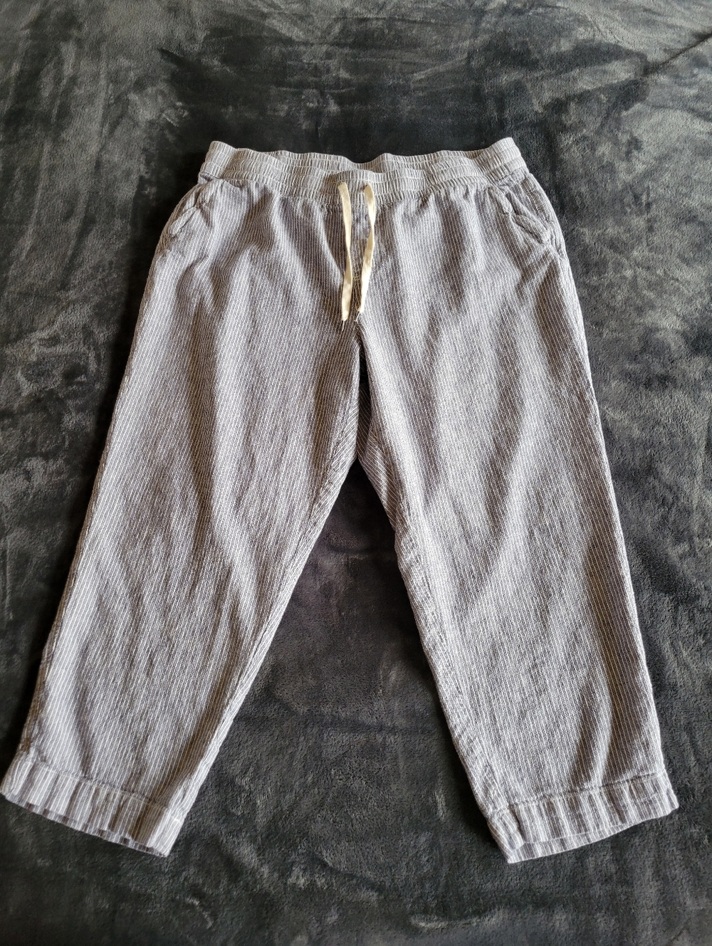 Lane Bryant Blue And White Striped Cropped Pants